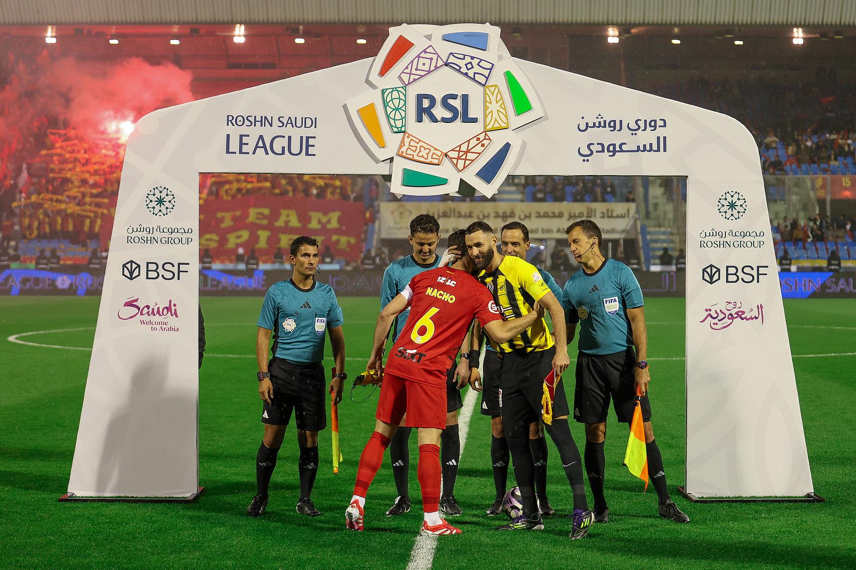 万欧, 的俱乐部, 维尼修斯一