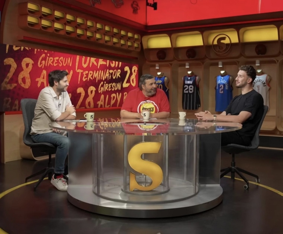 aN, 哈登更是在 aN, 哈登更是在