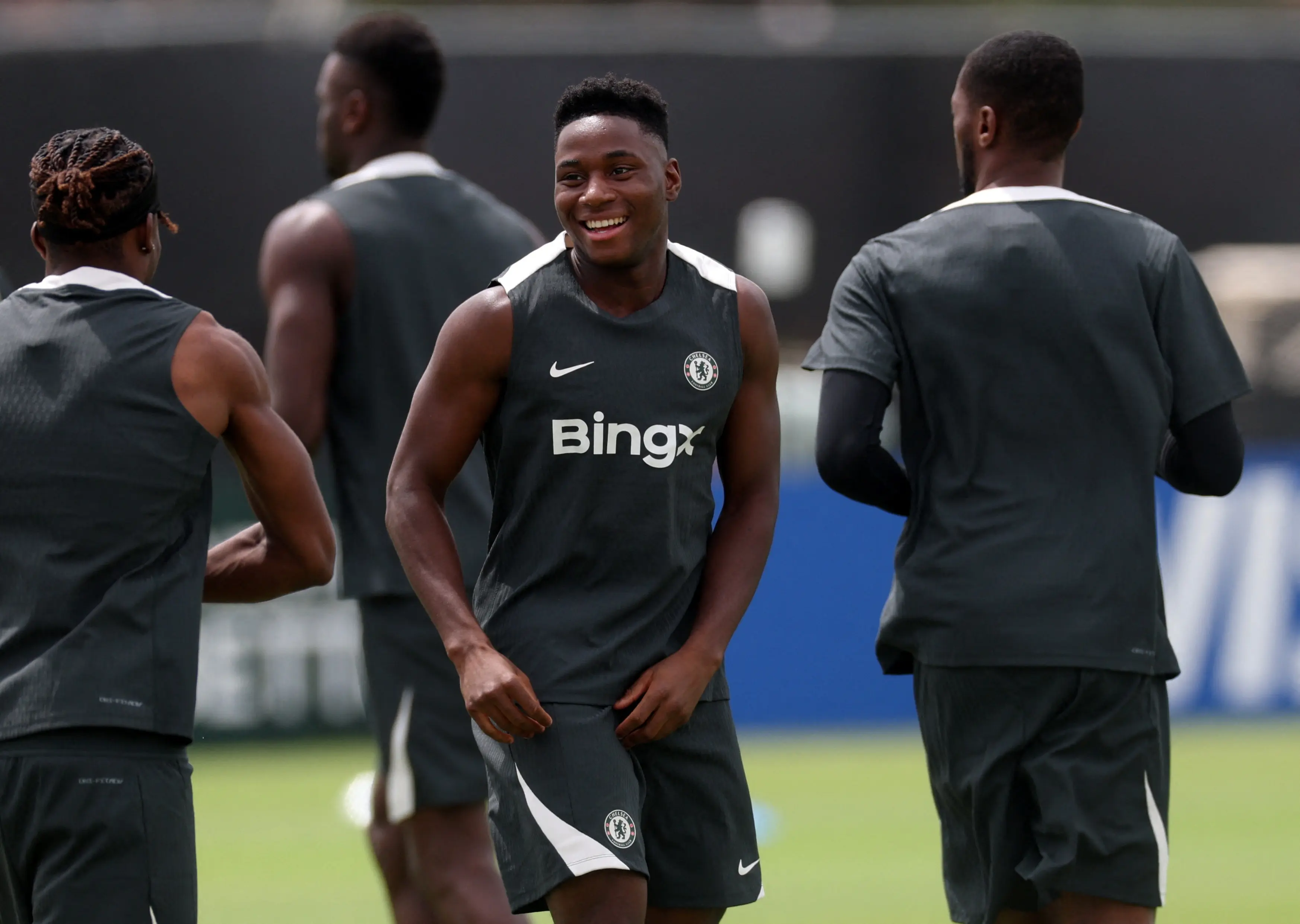 关于埃苏戈, 大半个赛季 关于埃苏戈, 大半个赛季