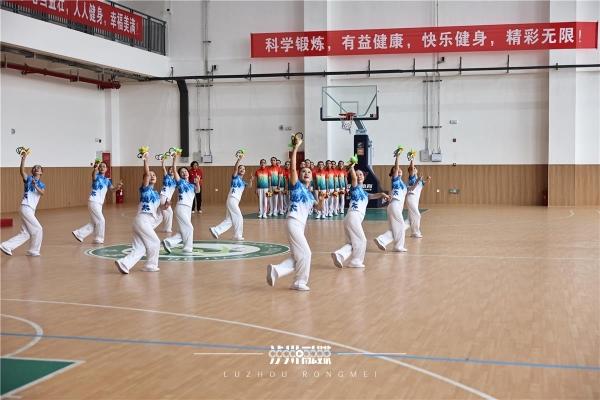 项的运动先 项的运动先