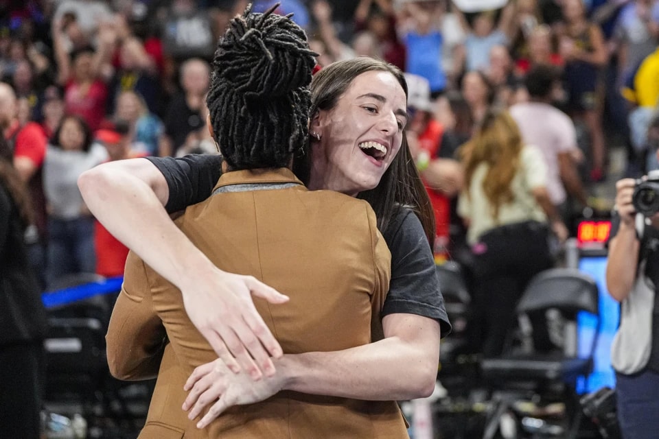 在场边观看 在场边观看