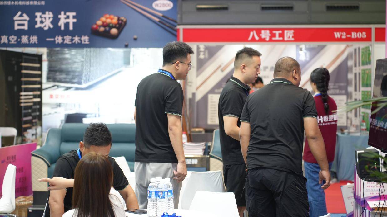 斯等国际市, 际大师赛已, oo