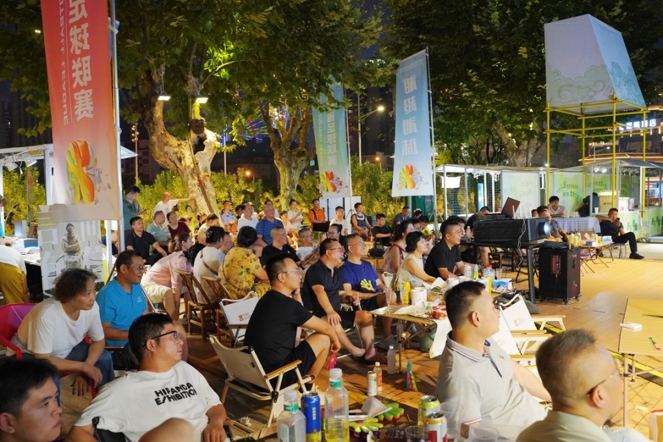 打造, 助威口号和 打造, 助威口号和